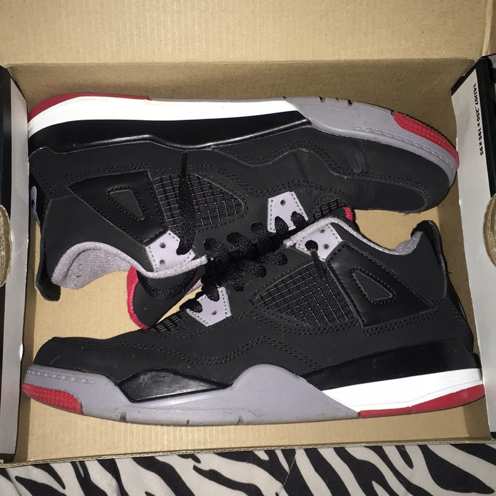 Air Jordan 4 Retro Bred 2019